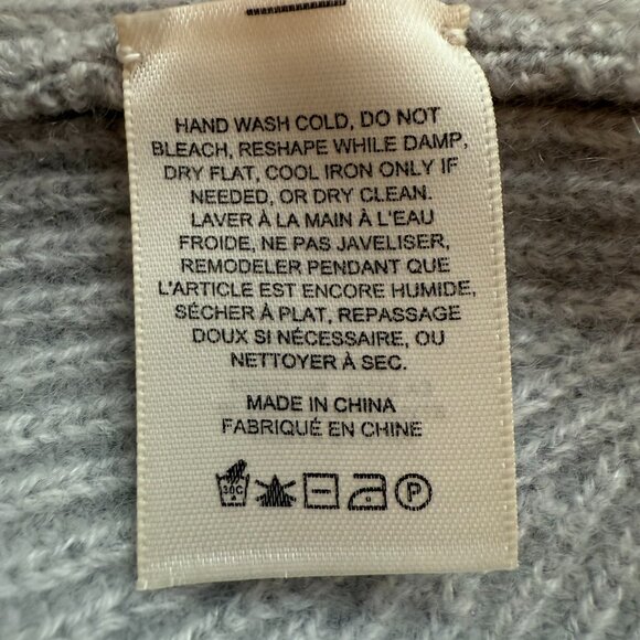 Aritzia Light Gray Ribbed Beanie - Picture 3 of 4